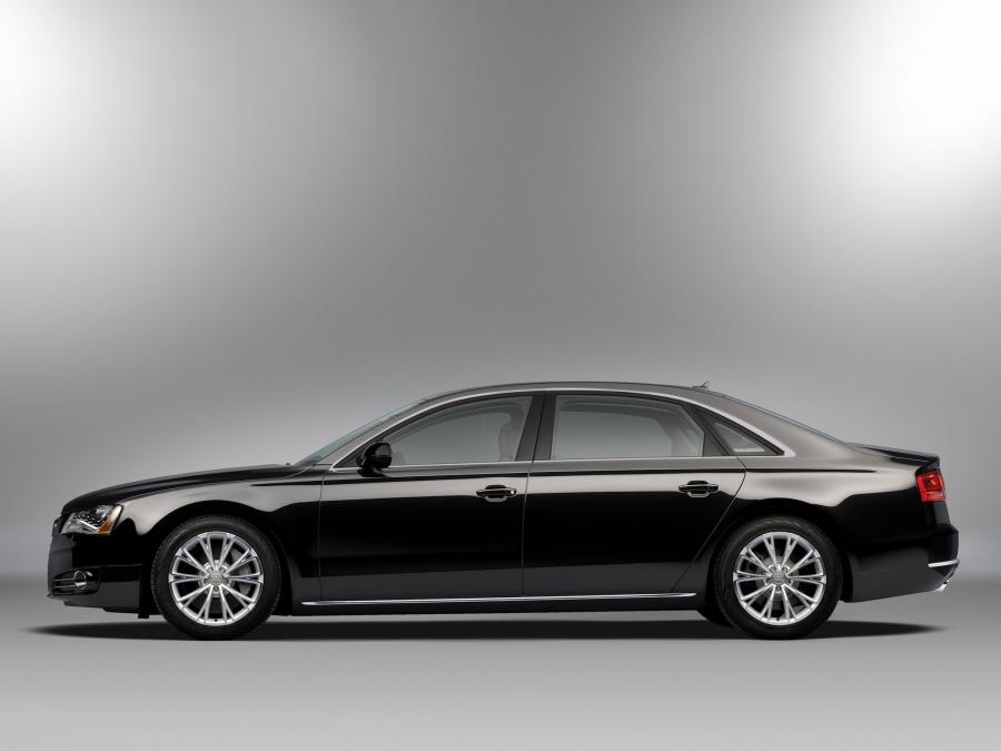  Audi A8 L 4.2 FSI Quattro (D4) 2010 года  (NA) (фото 14 из 17)